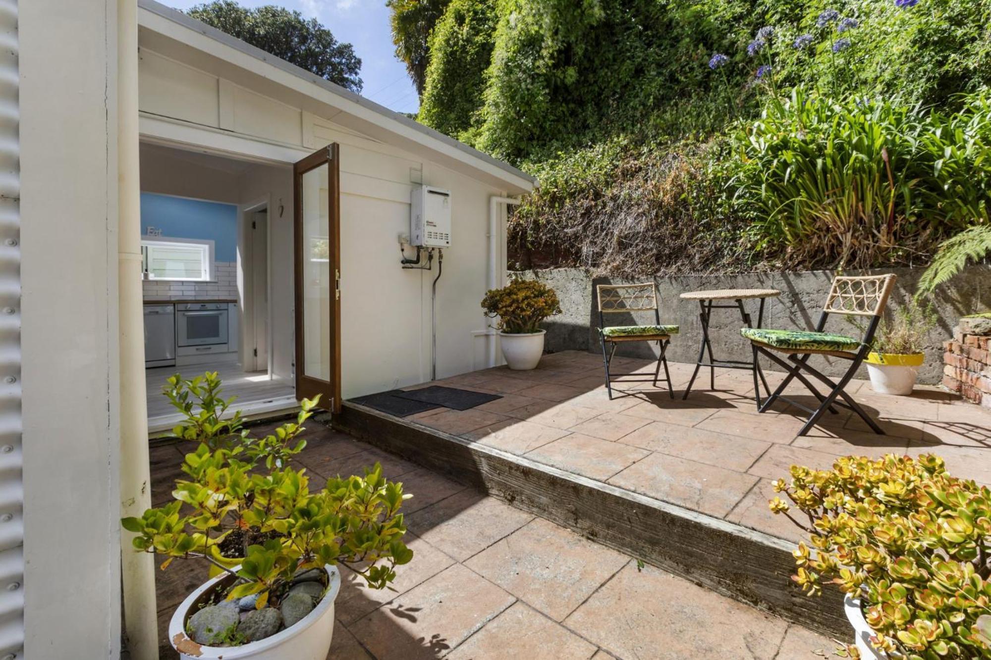 Peaceful & Private City Cottage With Carparks Wellington Eksteriør billede