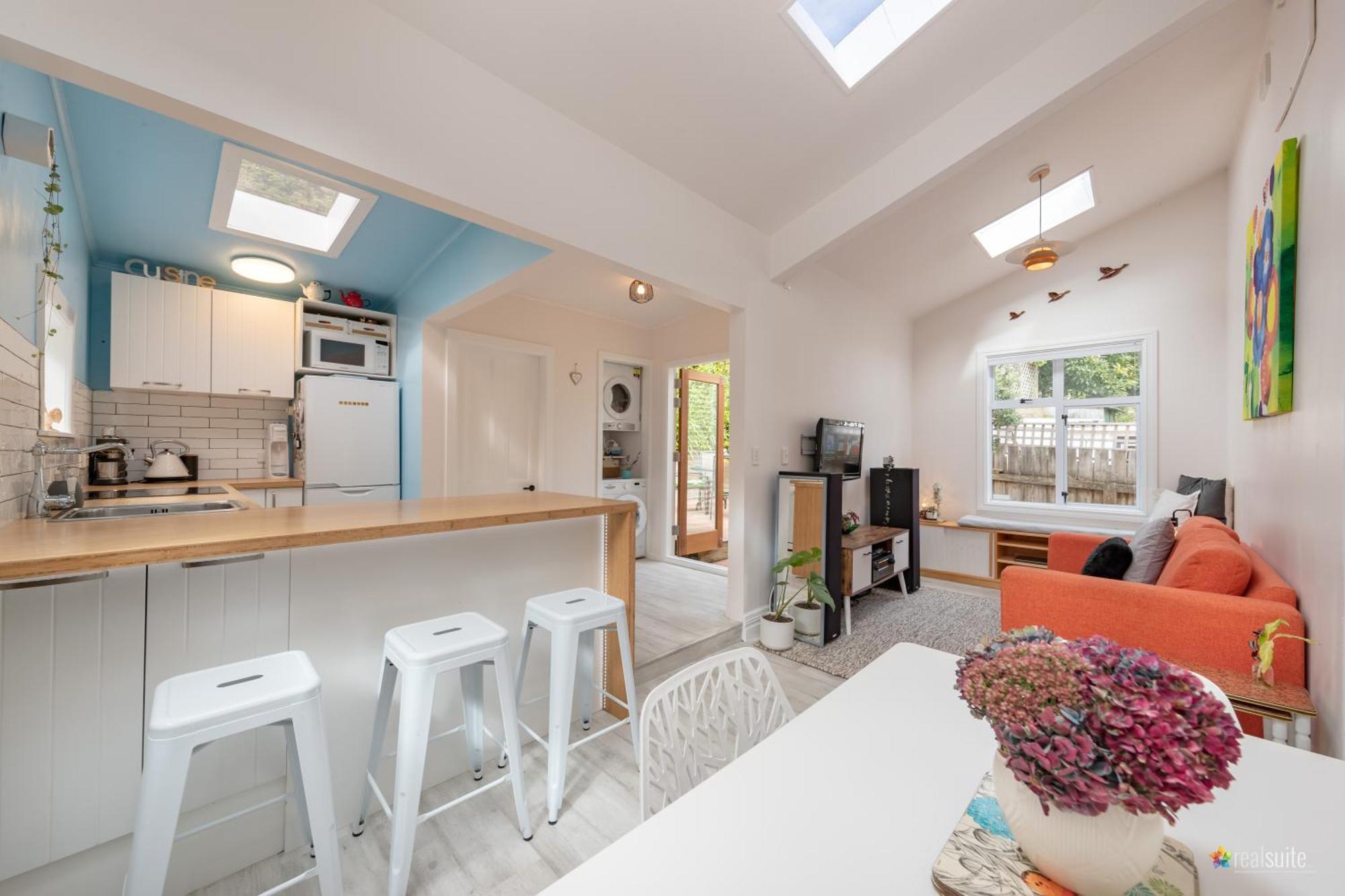 Peaceful & Private City Cottage With Carparks Wellington Eksteriør billede